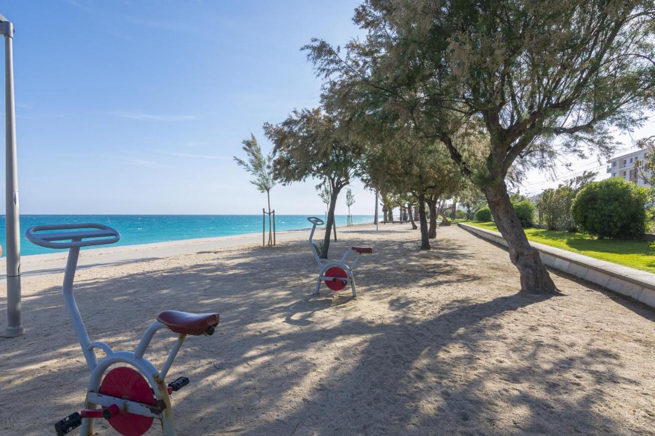 Homeholidaysrentals Margot - Costa Barcelona Pineda de Mar Luaran gambar